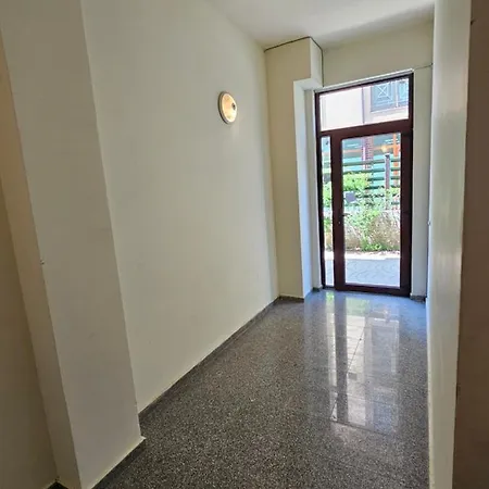 иванови сарафово Apartament *