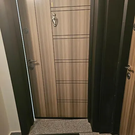 иванови сарафово 公寓 布尔加斯